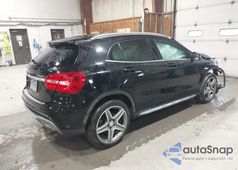 2015 Mercedes-Benz Gla 250 4Matic z USA, uszkodzony, nr VIN WDCTG4GB4FJ031952